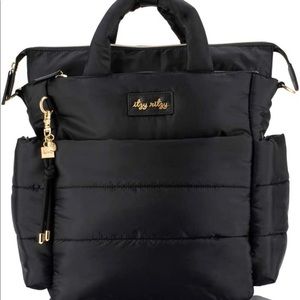 Itzy Ritzy’s Dream Convertible diaper bag